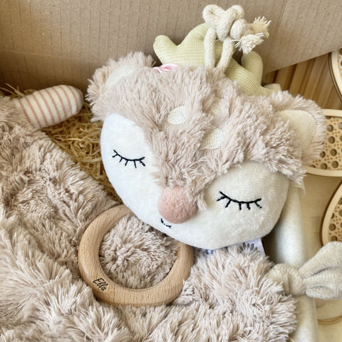 Spieluhr, Schmusetuch, Babyschuhe & Nuggikette Reh Ella personalisiert
