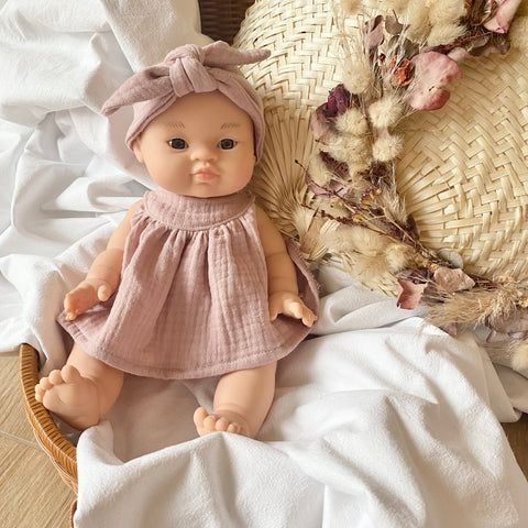 Paola Reina, Puppe "Ling" mit Kleidung Hartkörper