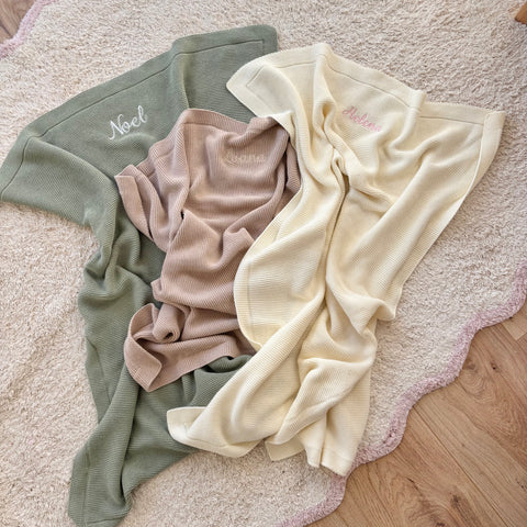 Couverture pour bébé personnalisée, couverture tricotée beige, verte, marron