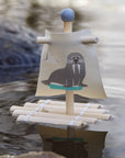 Voilier en bois personnalisé « Baleine » et radeau en bois « Phoque »
