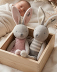 Kuschel-Hase Nola und Joey personalisiert