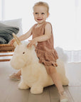 Hüpftier aus Plüsch Einhorn Vorbestellung Lieferbar Anfang November
