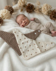 Hochet pour bébé, langes triangulaires et attache-sucette « Otter Oliver »