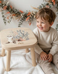 Farbiger Kinderhocker personalisiert Robbe