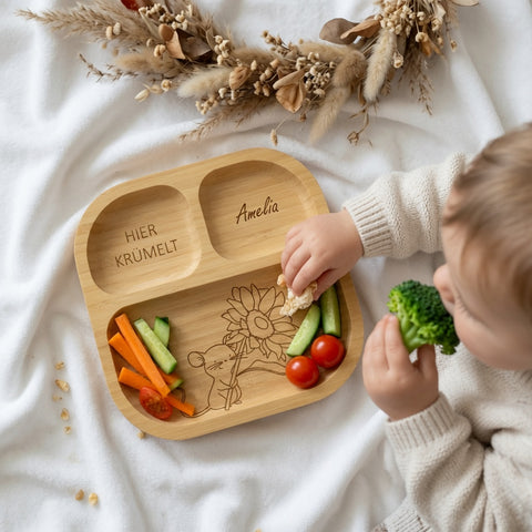 Bambus Kinderteller personalisiert Maus mit Blume