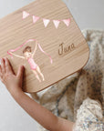 Sgabello colorato per bambini personalizzato con una ginnasta