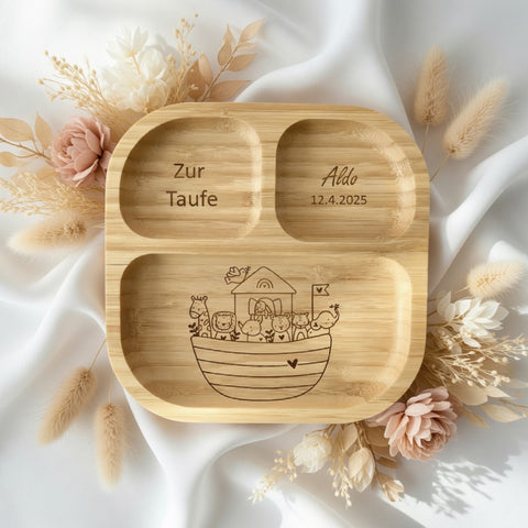 Bambus Kinderteller personalisiert zur Taufe Arche Noah
