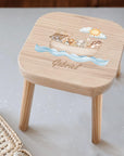 Farbiger Kinderhocker personalisiert Arche Noah