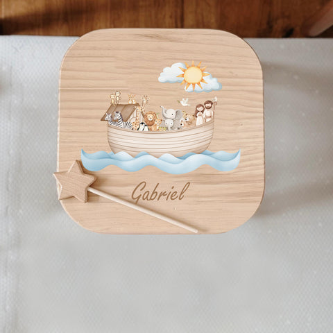 Tabouret coloré pour enfant personnalisé « Arche de Noé »