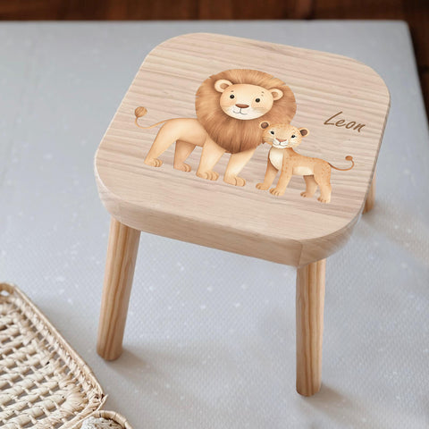 Tabouret coloré pour enfant personnalisé avec un lion