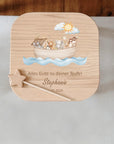 Farbiger Kinderhocker personalisiert Arche Noah zur Taufe