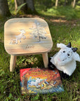 Set personalizzato Charly: libro profumato, peluche e sgabello per bambini