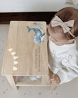Tabouret coloré personnalisé avec une baleine