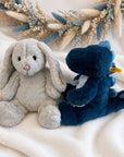 Kuscheltier Hase oder Dino mit Nachtlicht von Steiff inkl. personalisierten Zauberstab und Löffel