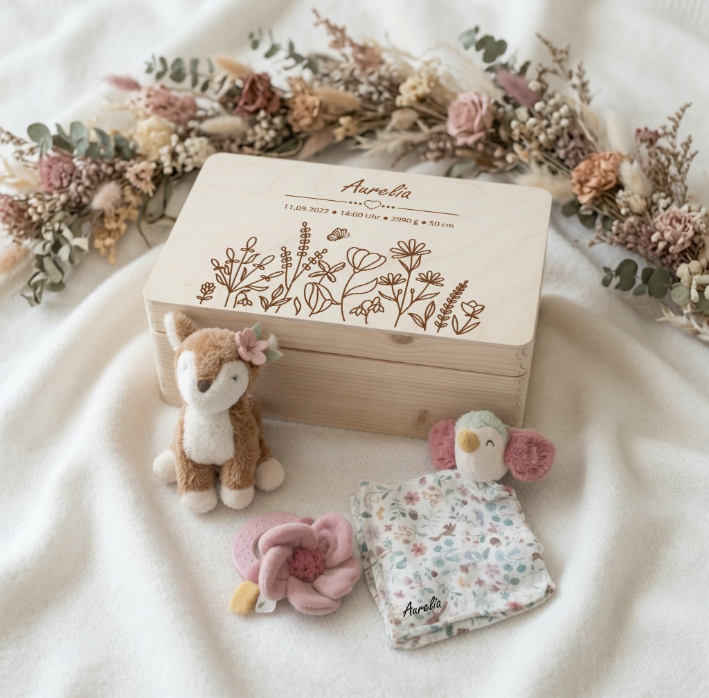 Geschenkset Blumen Reh personalisiert - Erinnerungskiste, Schmusetuch, Rassel &amp; Kuscheltier