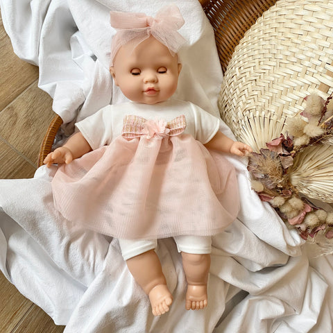 Paola Reina, Puppe "Silvia" mit Kleidung