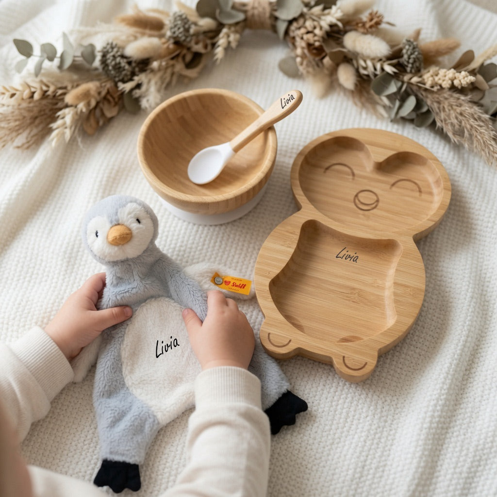 Kindergeschirr-Set + Steiff Schmusetuch Pinguin personalisiert