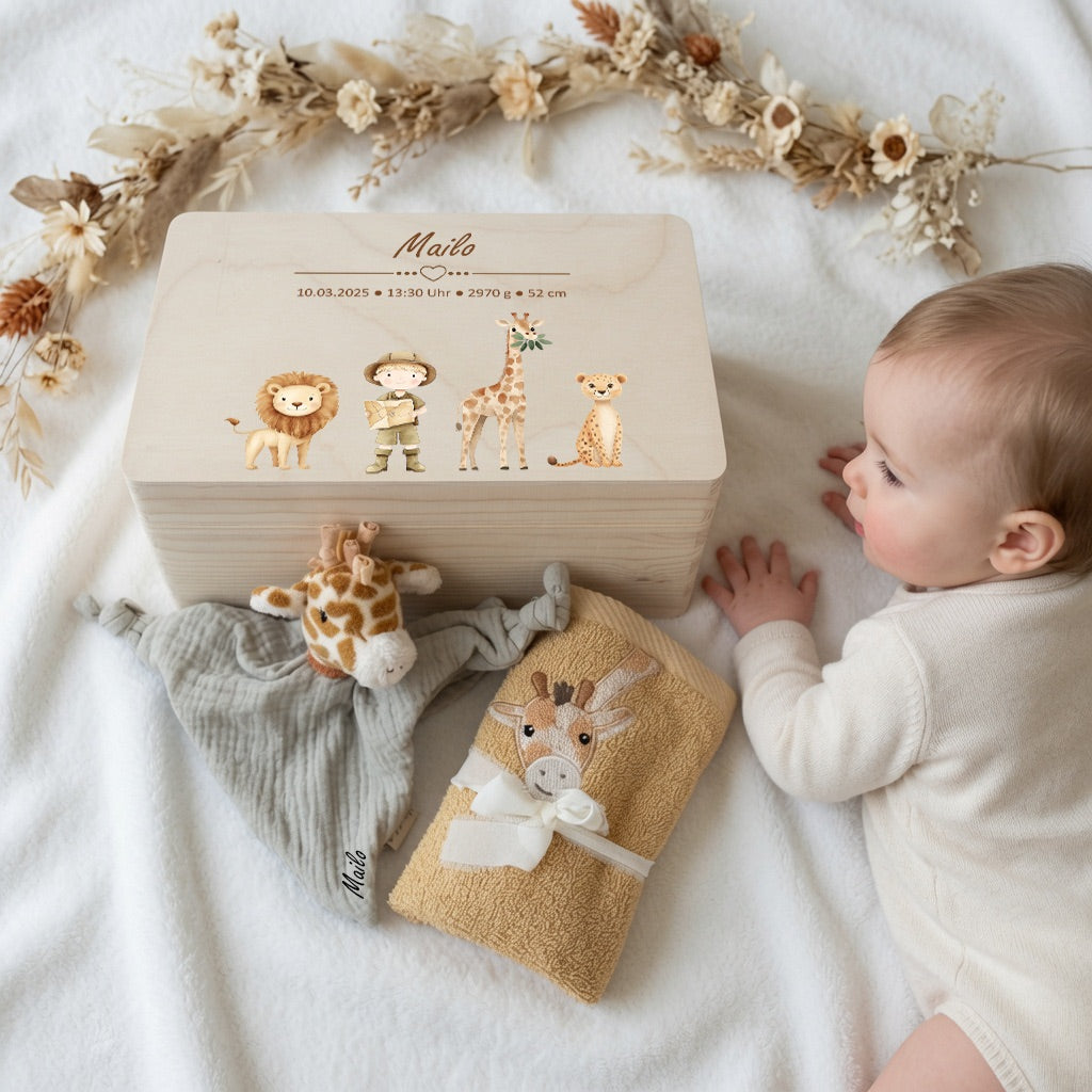 Geschenkset Erinnerungskiste, Schmusetuch und Handtuch Safari personalisiert