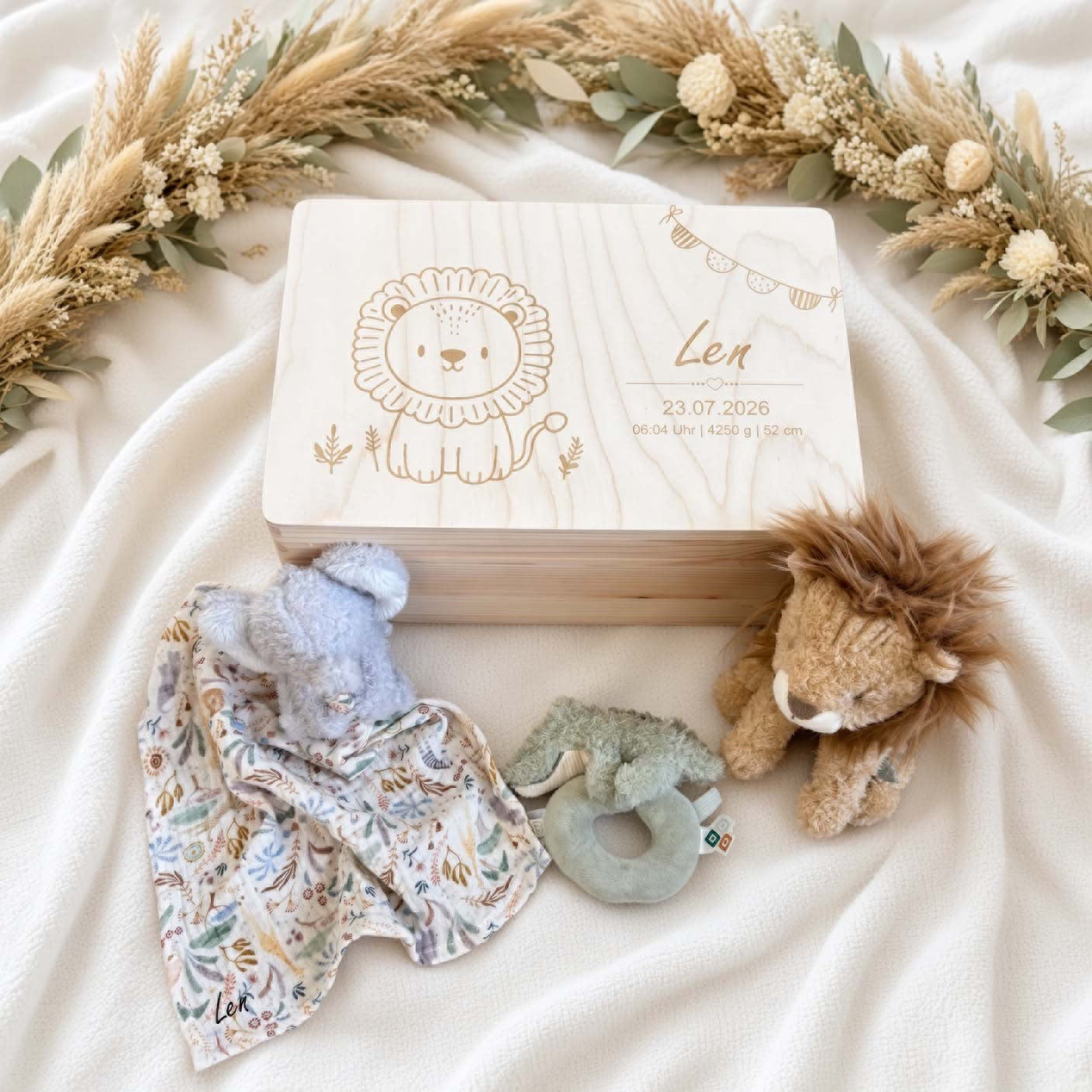Geschenkset Dschungel Löwe personalisiert - Erinnerungskiste, Schmusetuch, Rassel &amp; Kuscheltier