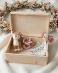 Geschenkset Blumen Reh personalisiert - Erinnerungskiste, Schmusetuch, Rassel & Kuscheltier