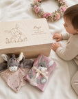 Geschenkset Erinnerungskiste, Schmusetuch und Handtuch Esel personalisiert