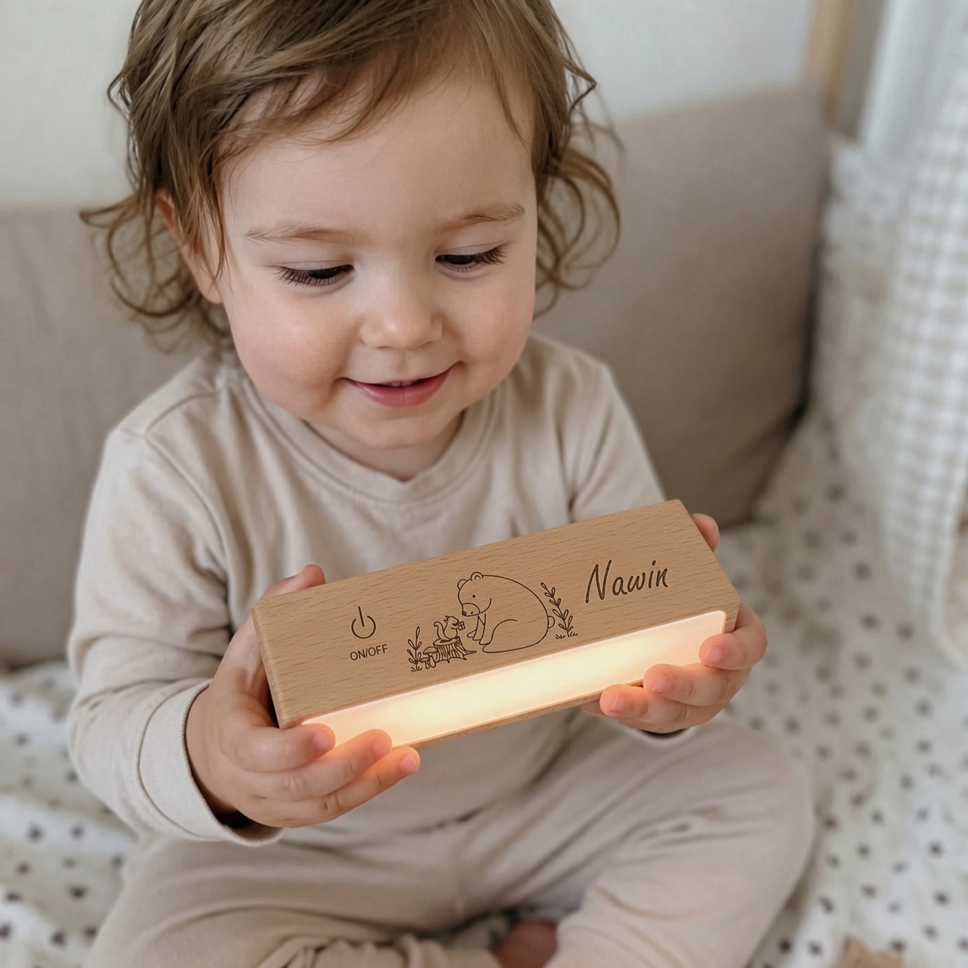 Wandlicht Bär Eichhörnchen graviert personalisiert
