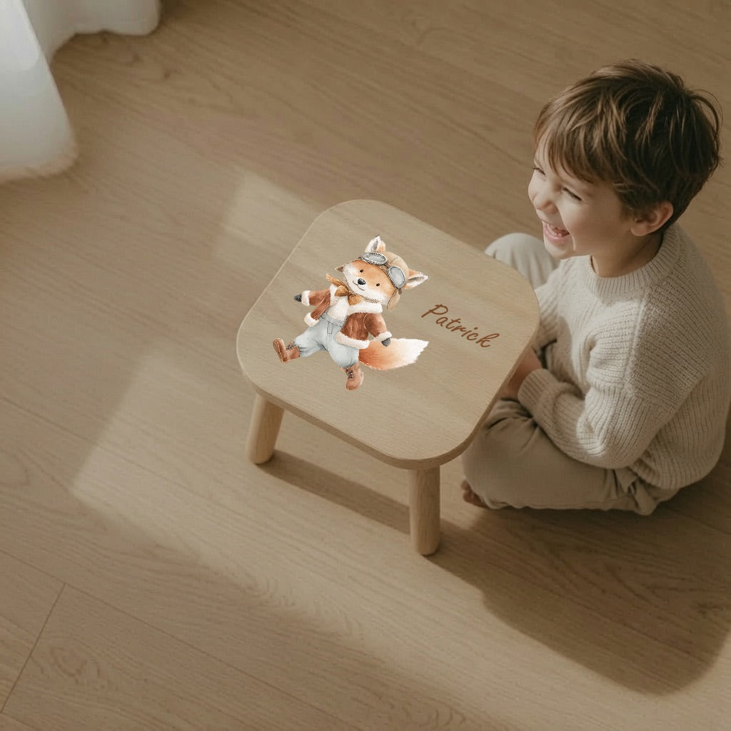 Farbiger Kinderhocker personalisiert Abenteurer