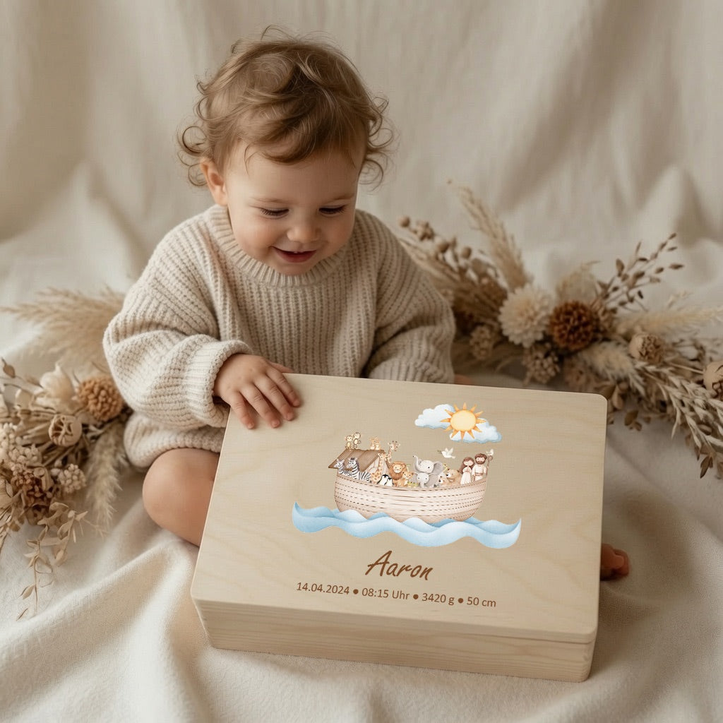 Erinnerungskiste personalisiert Arche Noah bunt