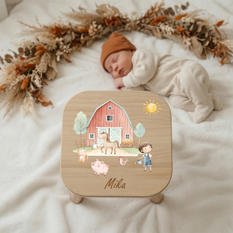 Farbiger Kinderhocker personalisiert Bauernhof