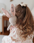 Kuschel-Hase Nola und Joey personalisiert