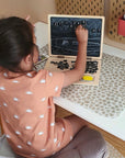 Holz-Laptop mit Magnet-Tafel personalisiert