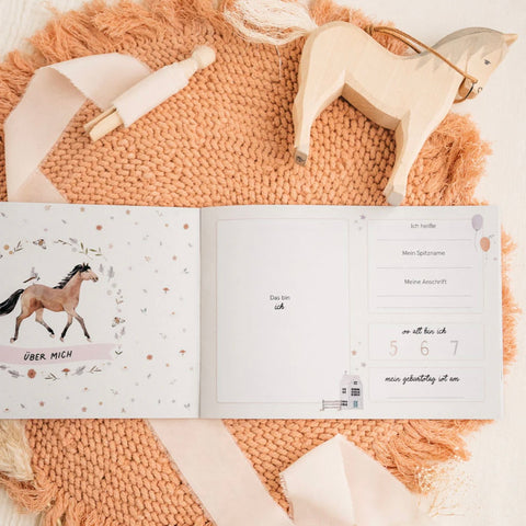 Album souvenir de la rentrée scolaire « Le cheval »