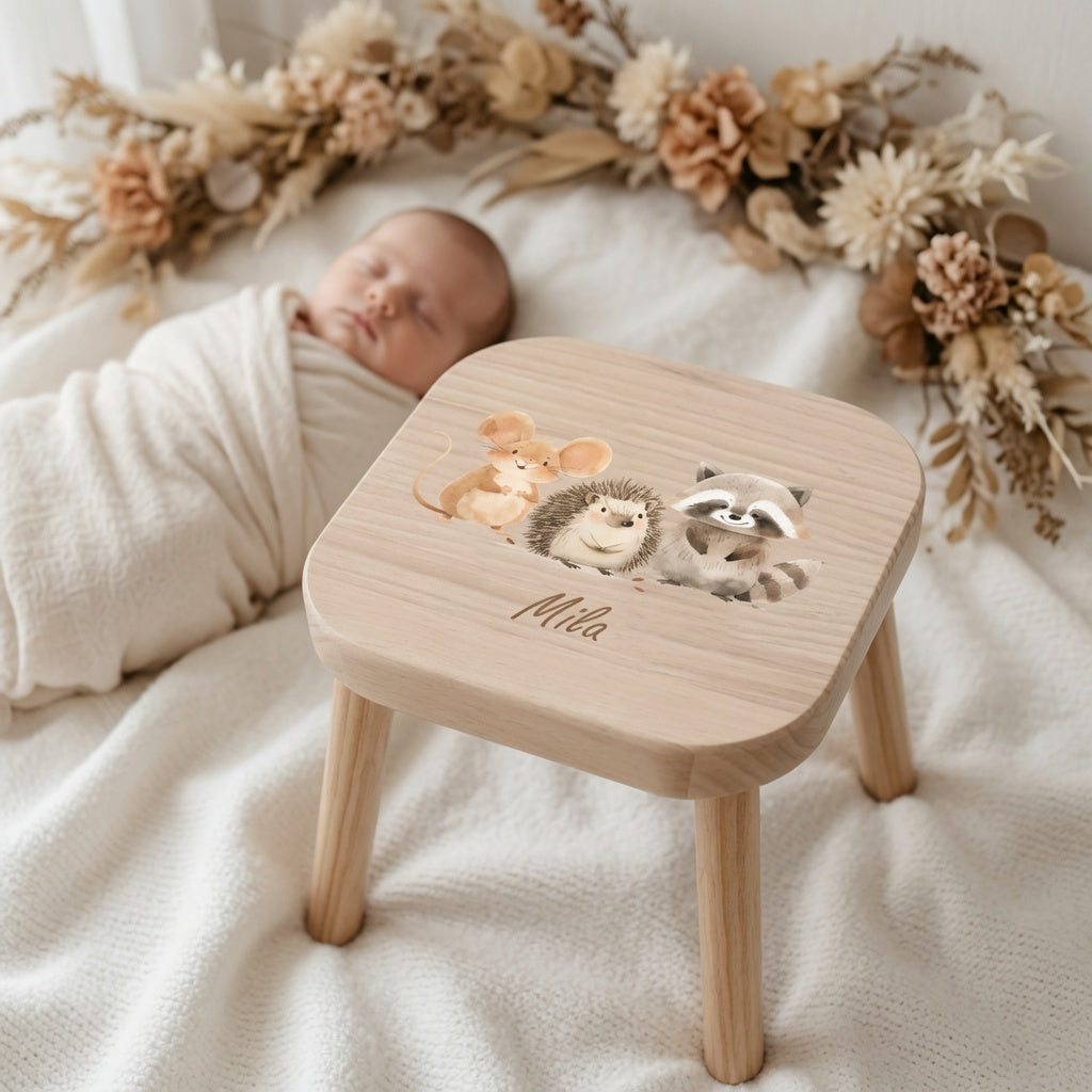 Farbiger Kinderhocker personalisiert Waldtiere
