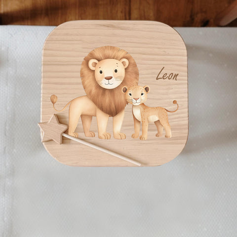 Sgabello colorato per bambini personalizzato con un leone