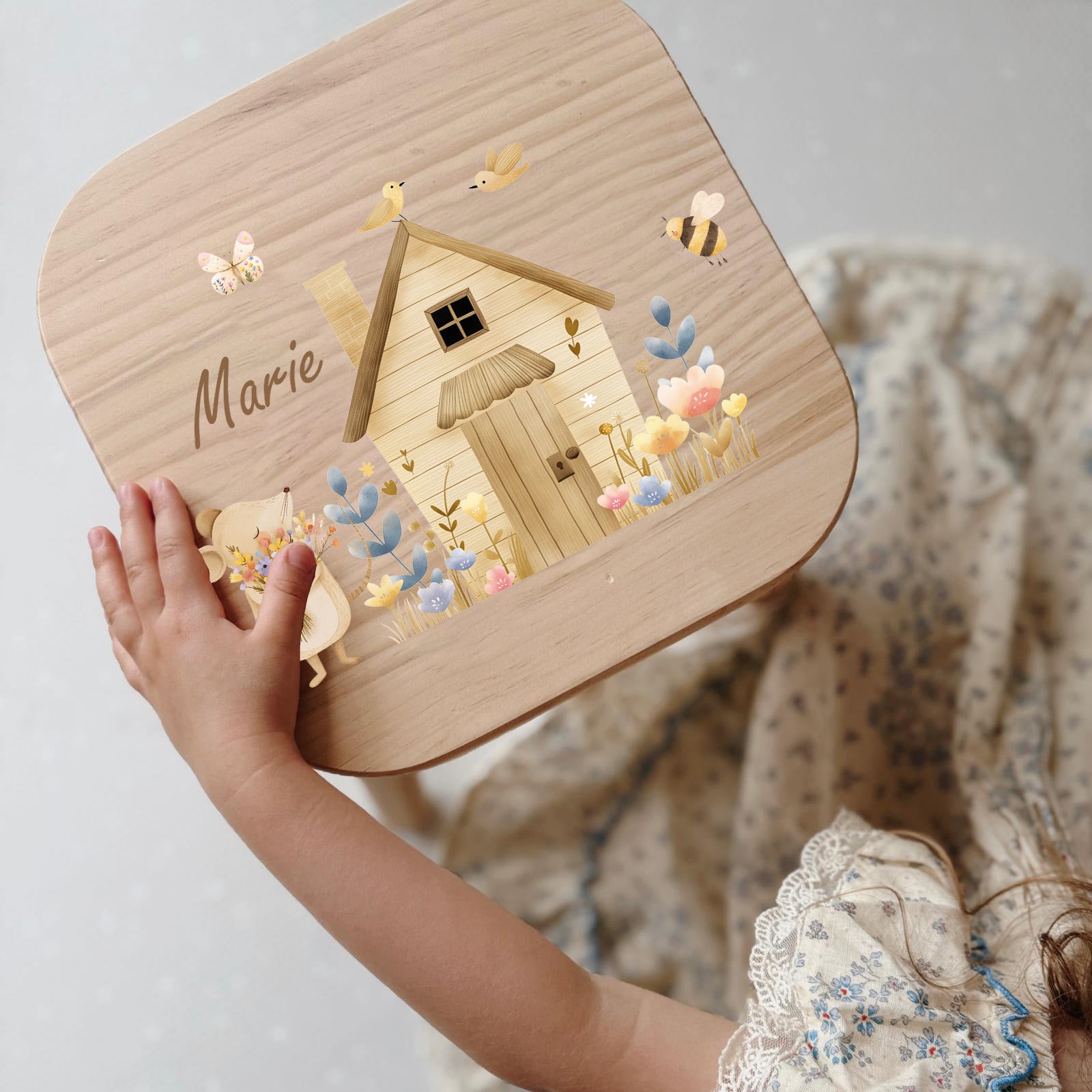 Farbiger Kinderhocker personalisiert Mäuse Häuschen