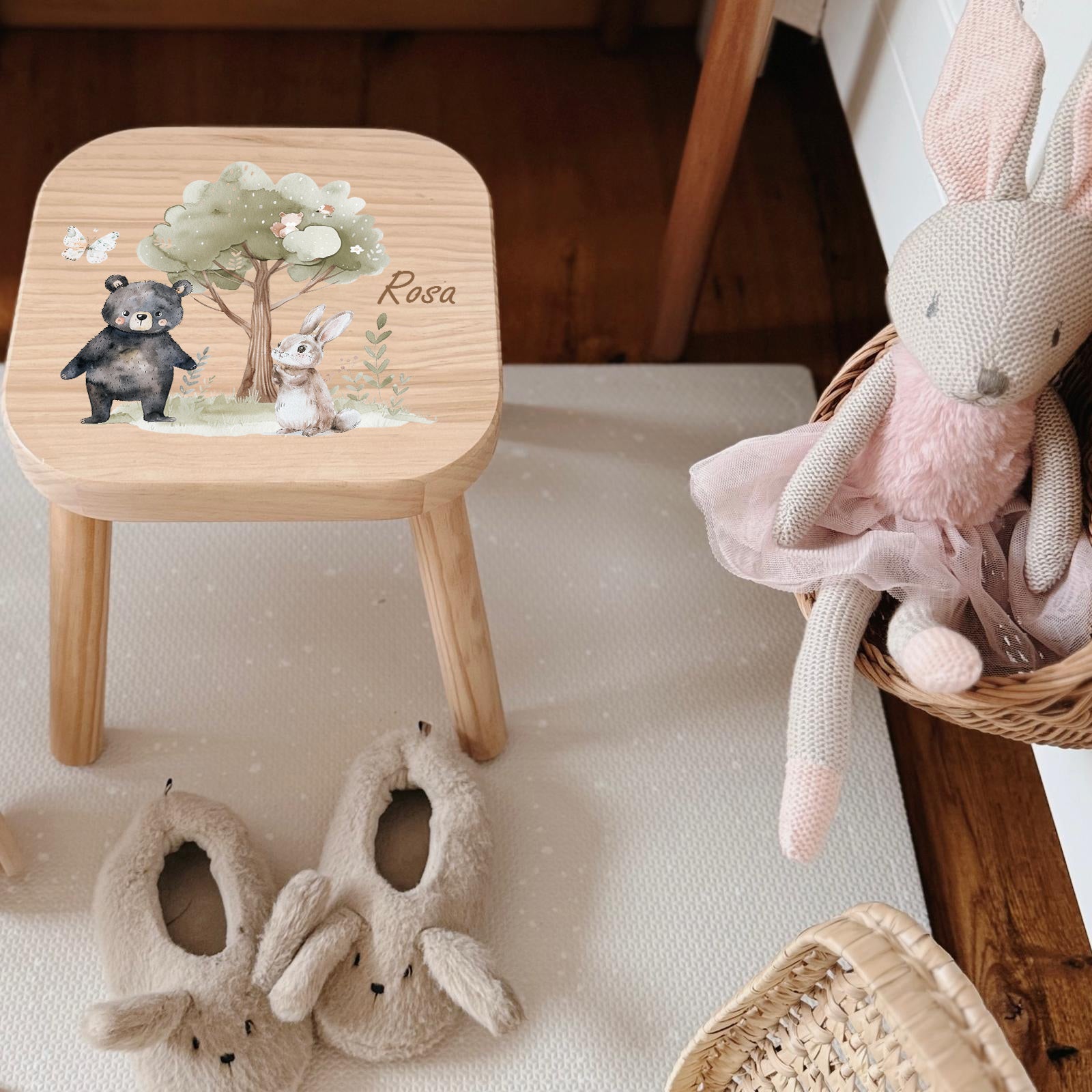 Farbiger Kinderhocker personalisiert Waldzauber