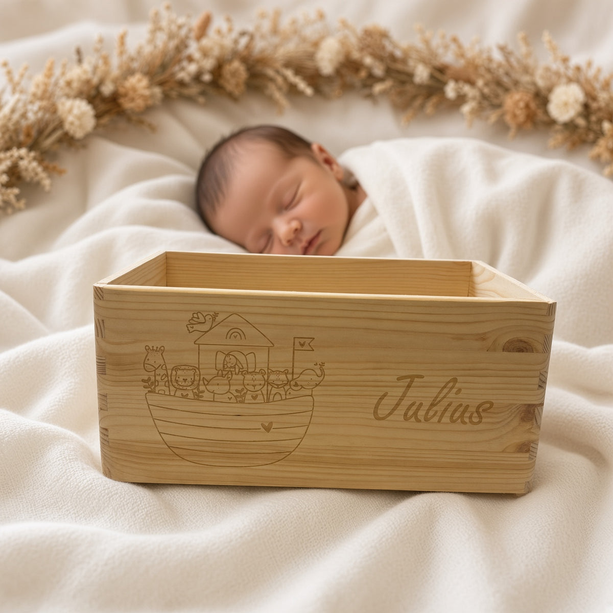 Geschenkkorb aus Holz personalisiert
