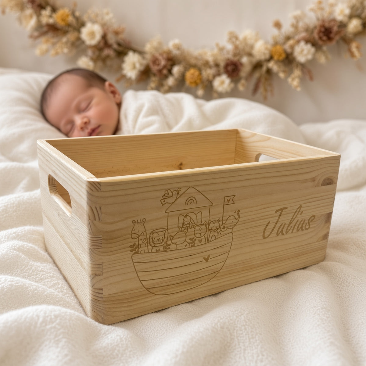 Geschenkkorb aus Holz personalisiert