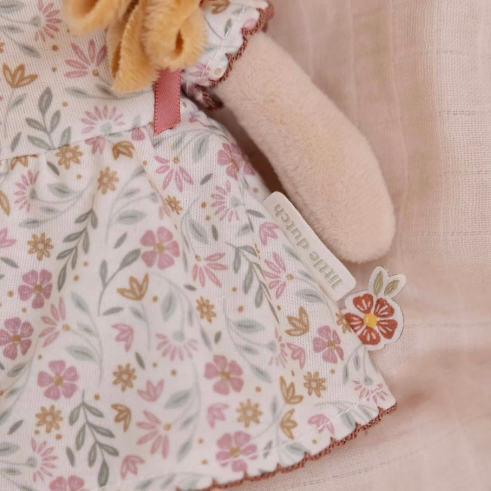 Stoffpuppe Julia oder Rosa personalisiert von Little Dutch