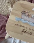 Farbiger Kinderhocker personalisiert Arche Noah zur Taufe